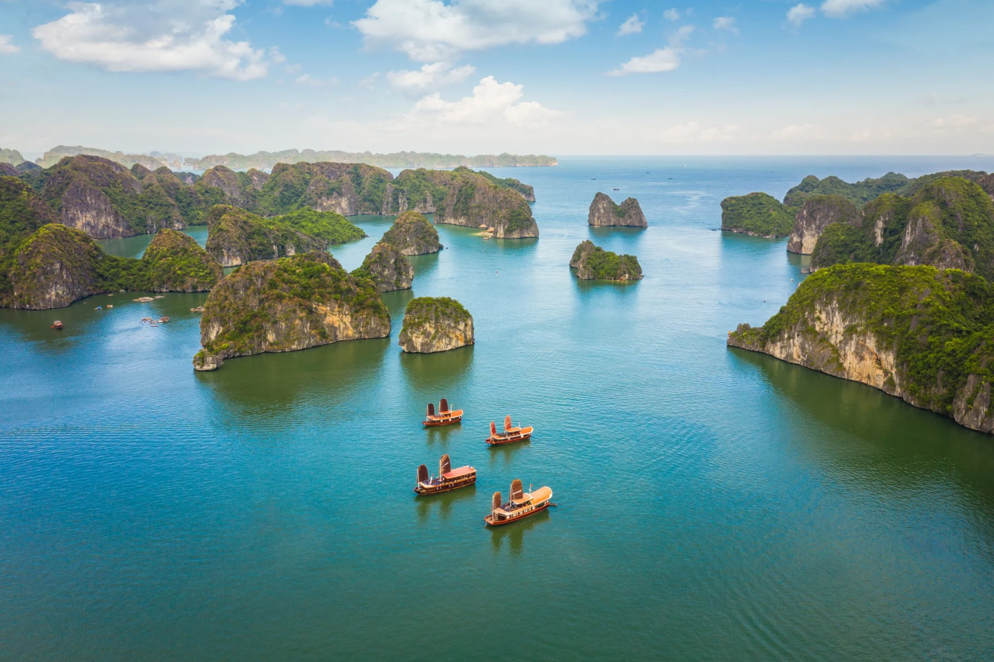 Lan Ha Bay in Northern Vietnam – part of 10-day northern vietnam tours
