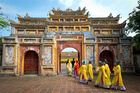 central vietnam tour 4 days