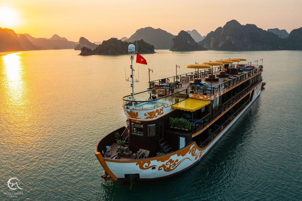 lan ha bay luxury cruise 2 days 1 night Nostalgia