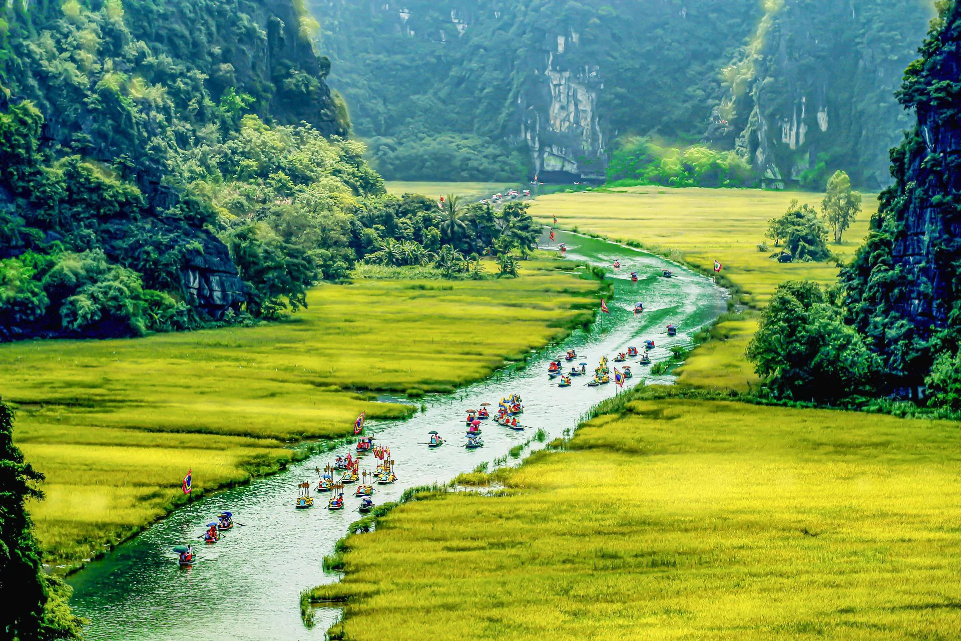highlights of vietnam 14 days tour